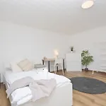12 - * Coburg