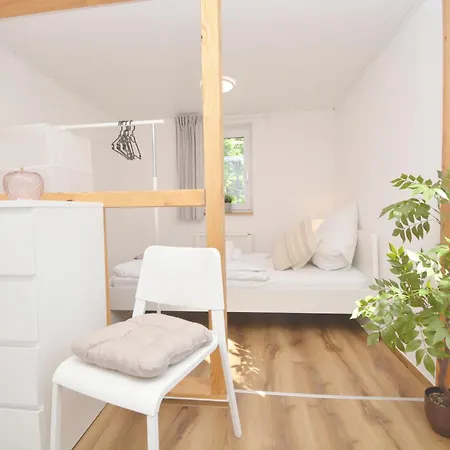 12 - Apartament *