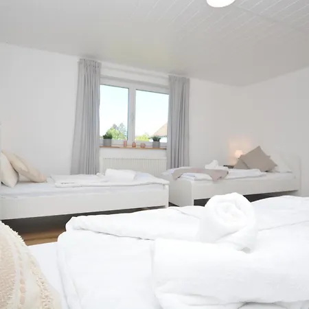 12 - Apartment